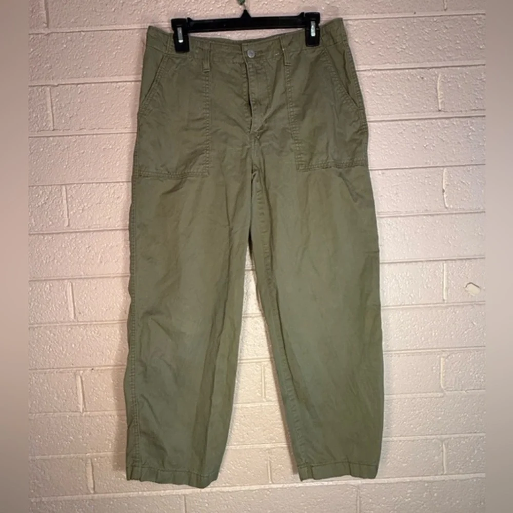 Levi's Men's Olive Chinos